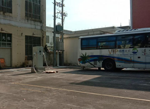 海南兴隆充电站案例-160KW双枪直流充