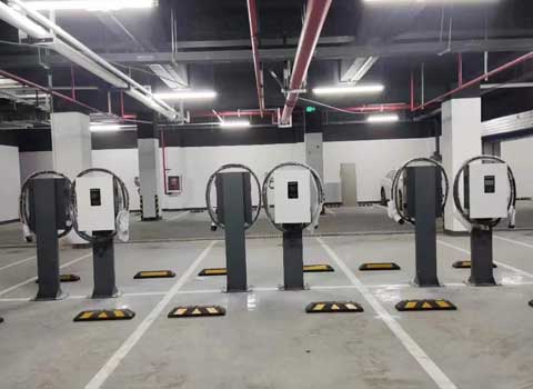 光伏储能充电桩与电动汽车结合(图1)